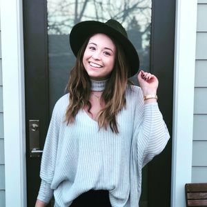 Meet your Posher, Amelia